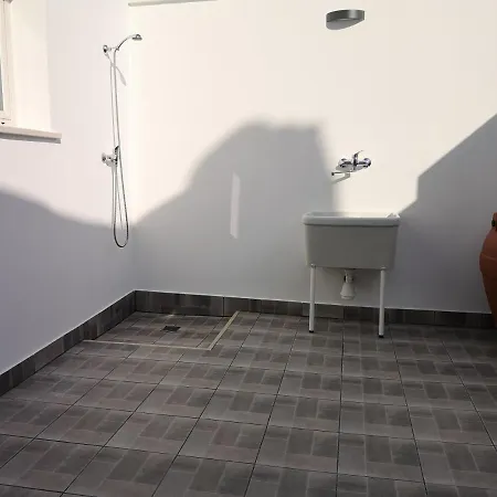 Casa *