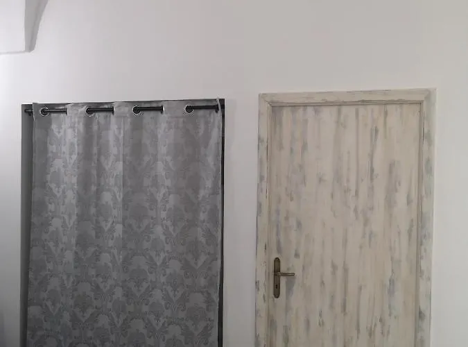 Casa *